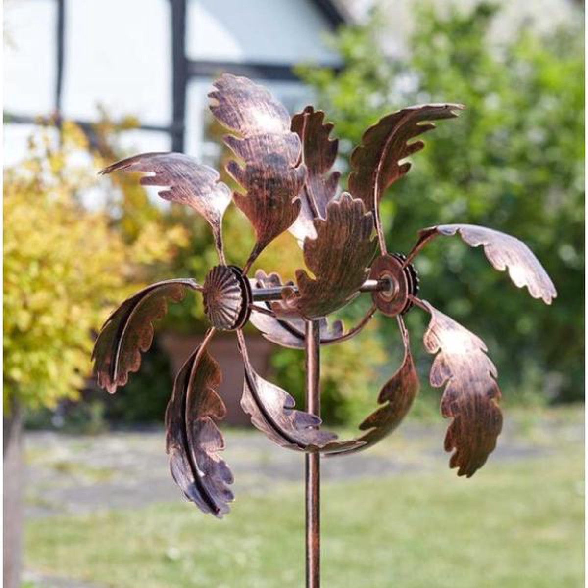 Smart Garden Dcor Oak Leaf Wind Spinner 120Cm High - Default